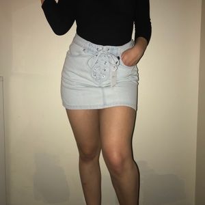Lace-up Jean skirt
